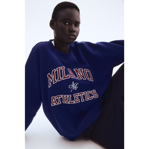 H&M Text Motif Sweatshirt in Blue Milano - Picture 2 of 5